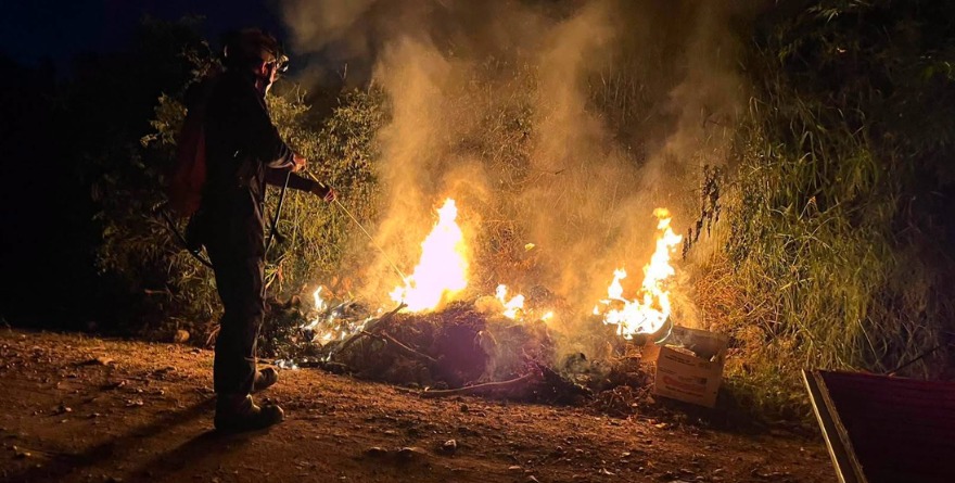 Atienden quema de basura en El Refugio