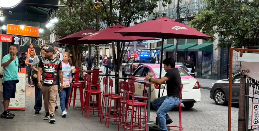 INCUMPLEN CON LEY DE ENSERES EN CENTRO HISTÓRICO DE LA CDMX