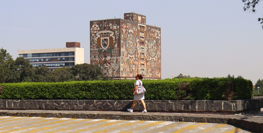 SUSPENDEN EN LA UNAM INSCRIPCIÓN A LICENCIATURA