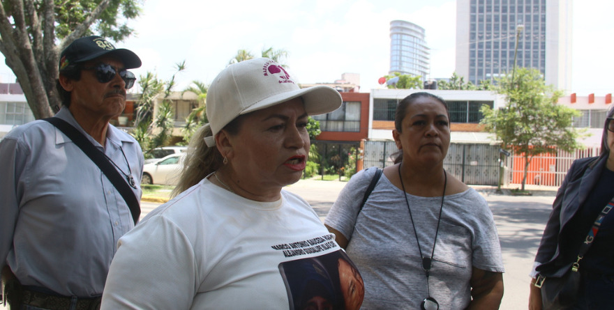 MADRES BUSCADORAS EXIGEN REVISAR PREDIO EN AYUTLA