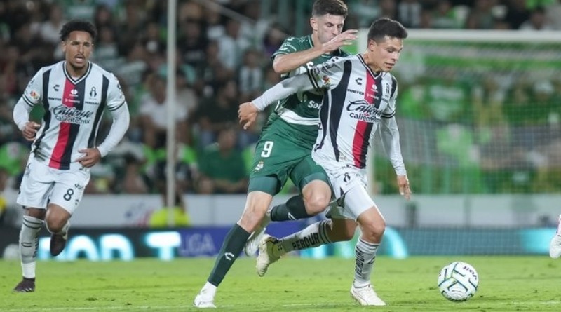 LA CANTERA DEL ATLAS LE PEGA A DOMICILIO A SANTOS