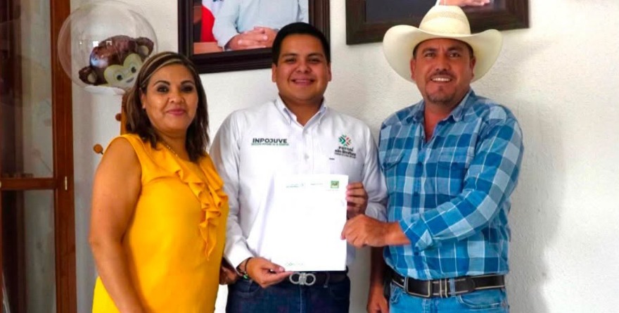 Pactan alianza para apoyar a los jóvenes