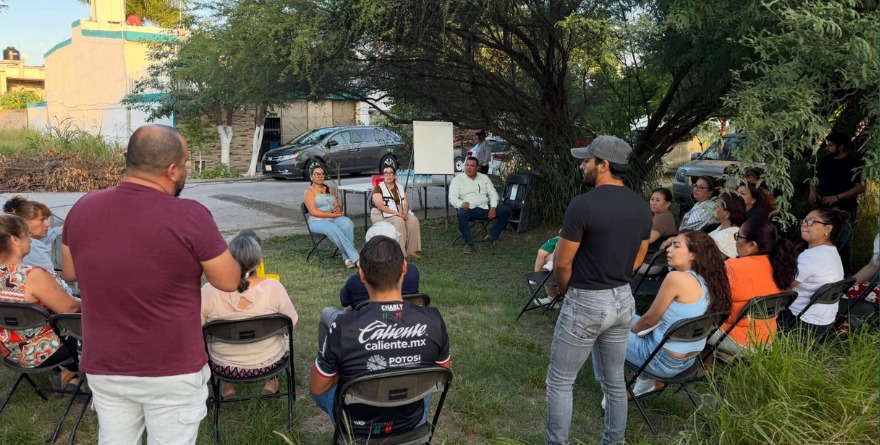 Inspectores evalúan tramos de rodamiento