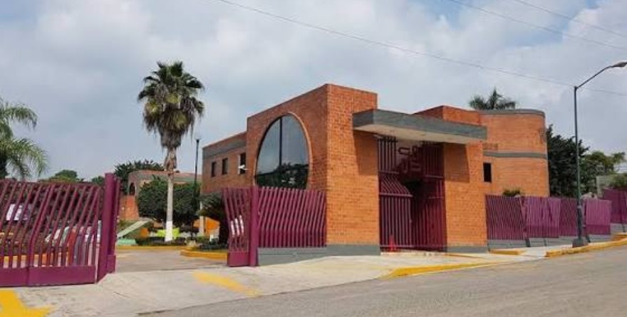 Facilitan ingreso a las carreras profesionales