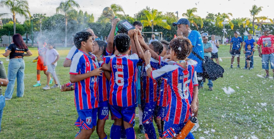 Academia MM, campeón en Ciudad Fernández