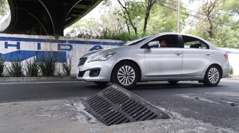 SUFREN EN PERIFÉRICO POR BACHES Y COLADERAS
