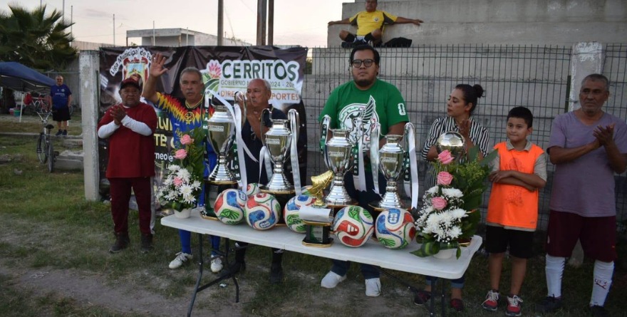 Villa Juárez se corona en Cerritos