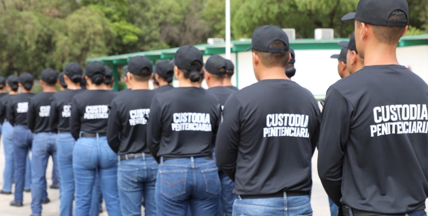 Refuerzan seguridad en los penales