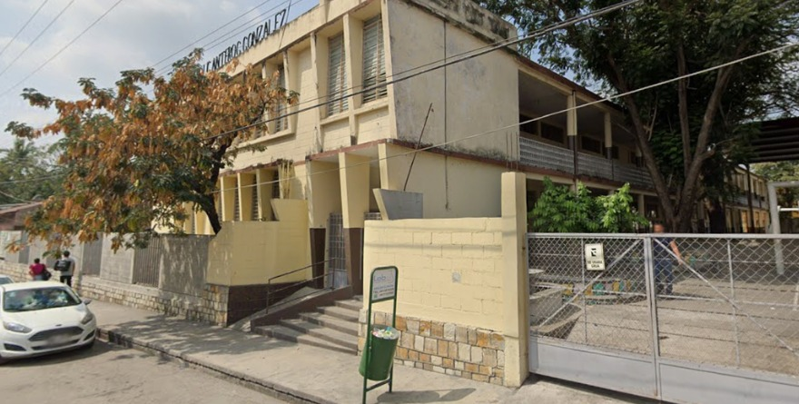 Desacato en primaria Antero: Directivos y papás a un paso de la cárcel