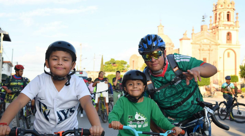 Pedalean al ritmo del Bici-Rave