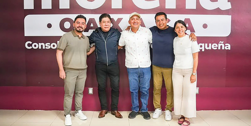 SALPICA HUACHICOL A SENADOR MORENISTA