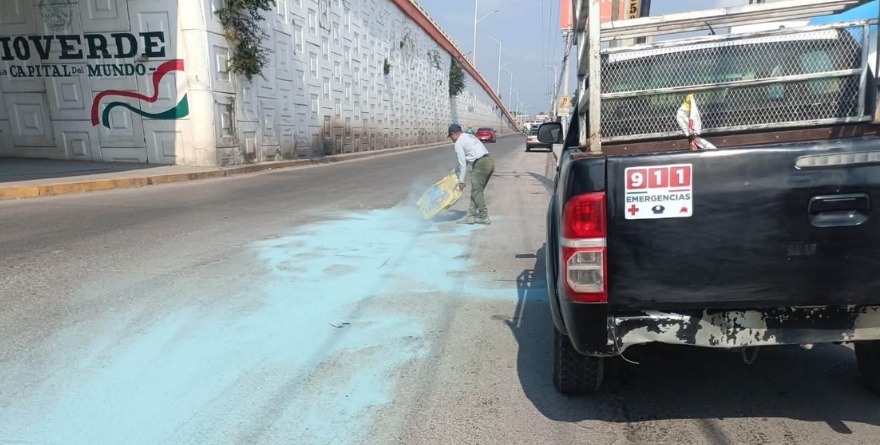 Protección Civil asegura tramo vial