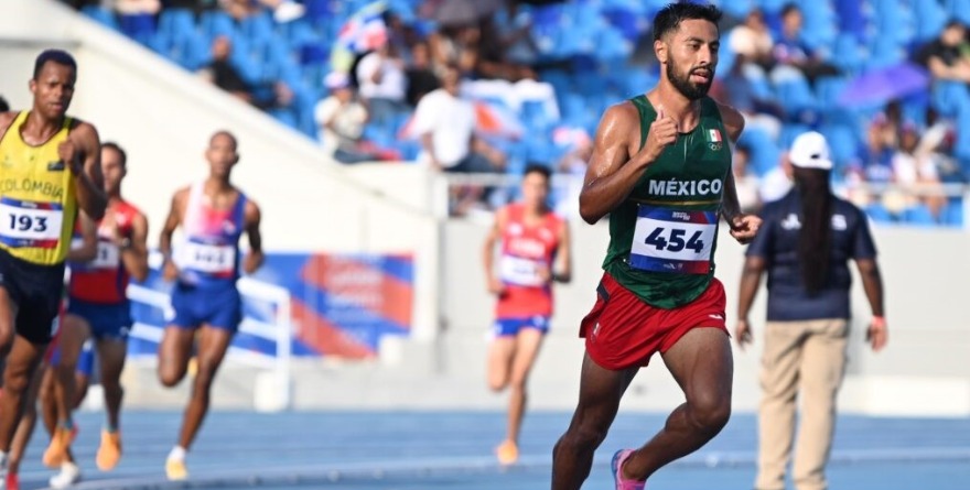 ORO AZTECA EN LOS 5,000 METROS