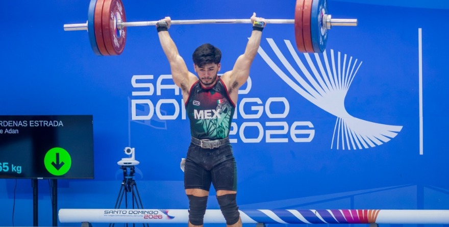 JORGE CÁRDENAS SE LLEVA EL ORO EN HALTEROFILIA