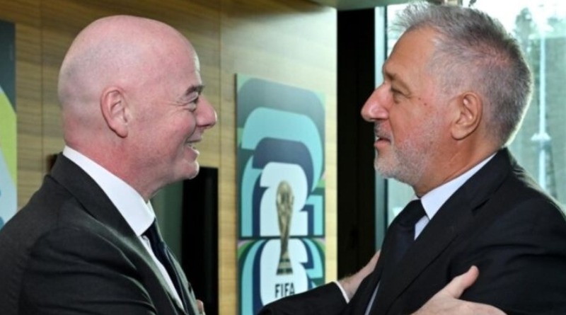 FIFPRO SE LE VA A LA YUGULAR A INFANTINO