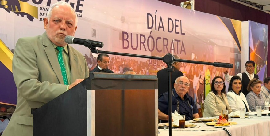 Aumentan 3.5% salario a trabajadores estatales