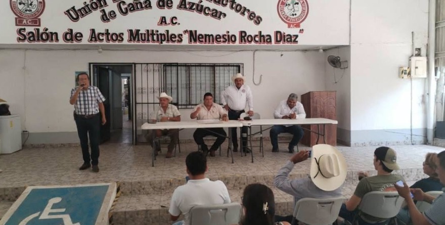 Tres buscan dirigir a cañeros