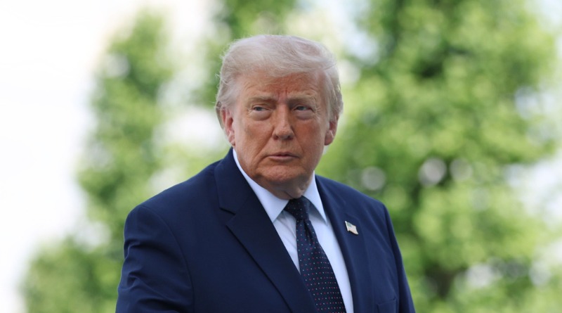 SALIÓ TRUMP DE TURQUÍA ESCONDIDO EN CAMIÓN DE COMIDA