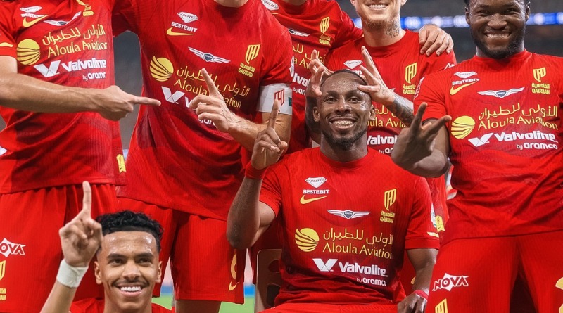 JULIÁN QUIÑONES INICIA CON GOL LA NUEVA TEMPORADA EN ARABIA