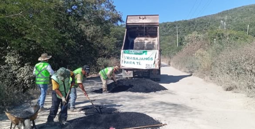 Junta Estatal planea reconstrucción vial