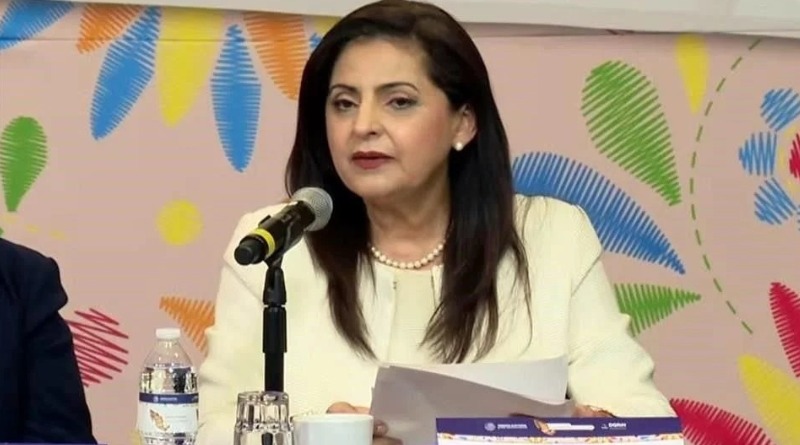 APRUEBA PERMANENTE RENUNCIA DE MÓNICA SOTO AL TEPJF