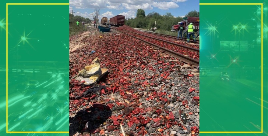 Locomotora embiste cargamento en Catorce