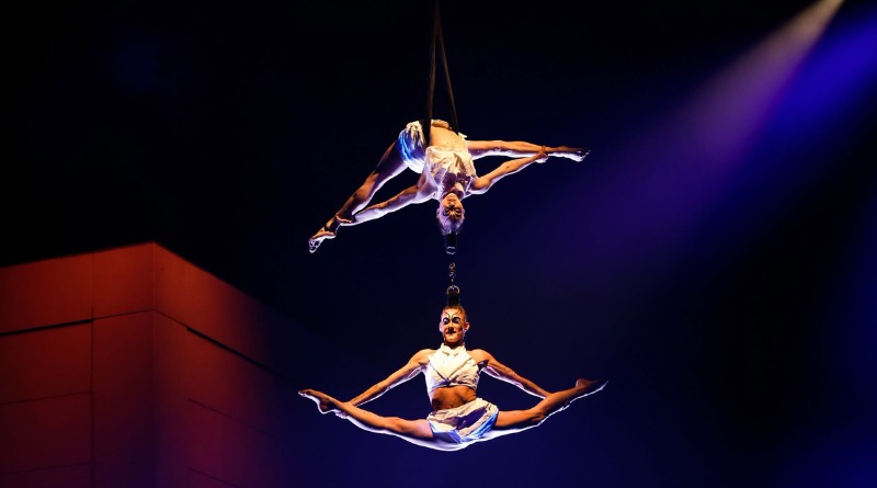 DANIRA, LA MEXICANA QUE BRILLA EN EL CIRQUE DU SOLEIL