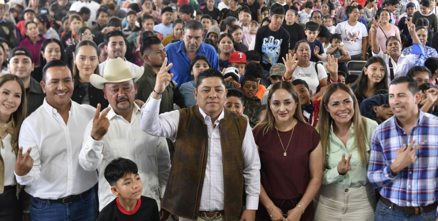 Impulsan infraestructura y apoyos en Ahualulco