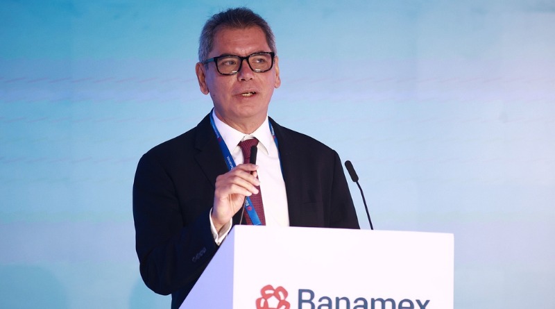 EVALÚA BANOBRAS ESQUEMAS PARA RESPALDAR PROYECTOS DE PEMEX