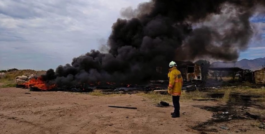 Galindo presume mientras arde en la Pila