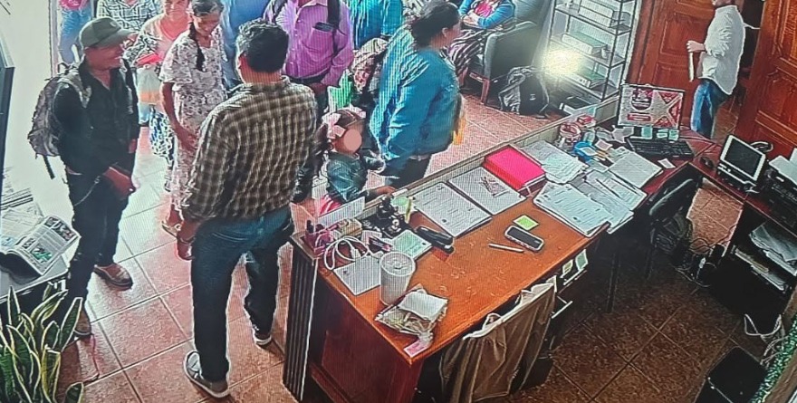 Ignoran peticiones en Santa Catarina