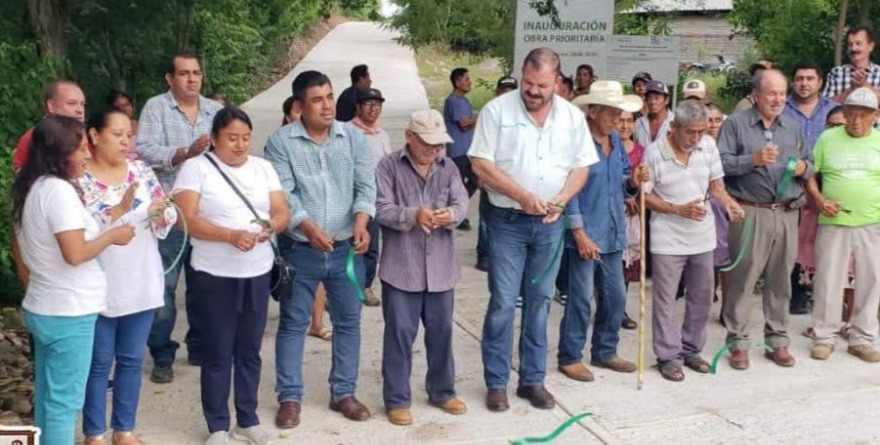 Mejoran acceso al panteón en Sacrificio