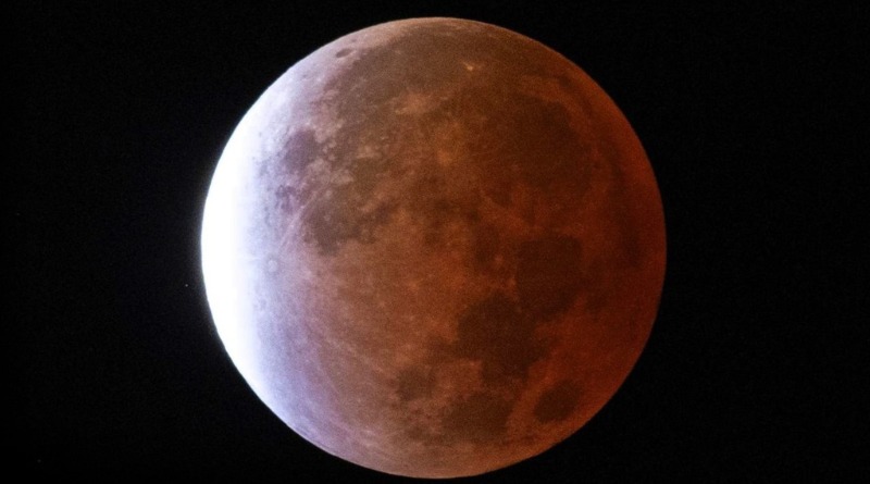 LA LUNA LLENA SE VA A ‘SONROJAR’