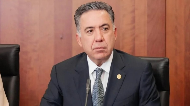 DEJA INZUNZA BANCADA DE MORENA; EJERCERÁ COMO INDEPENDIENTE