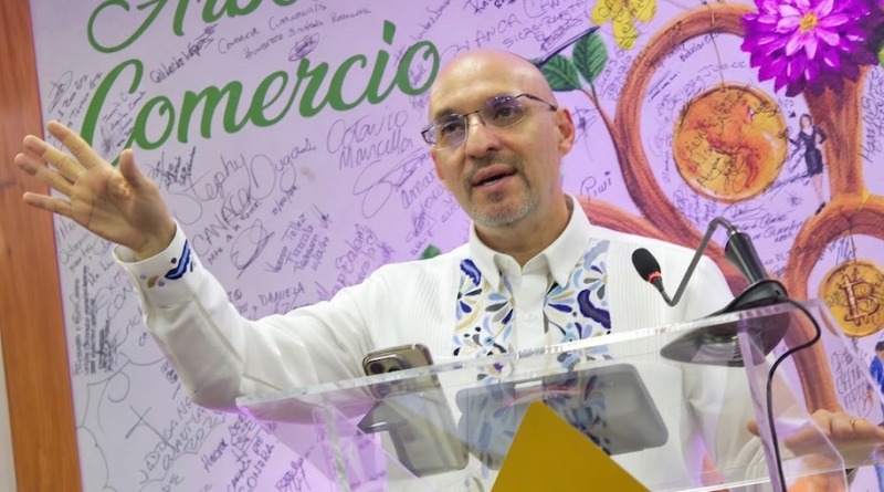 HARTA A LOS NEGOCIOS EL AMBIENTE POLÍTICO: CONCANACO