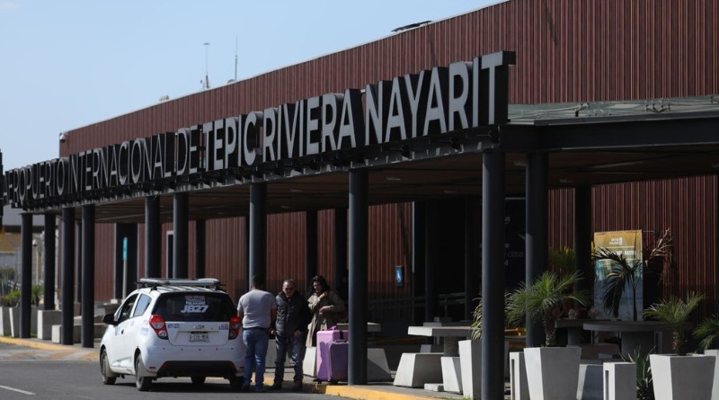 DEFIENDEN NOMBRE DE AMADO NERVO EN AEROPUERTO