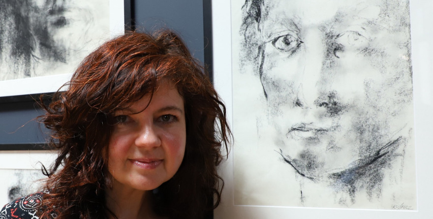 REVELA SARAH KUZMICZ ROSTROS DE LA CONDICIÓN HUMANA