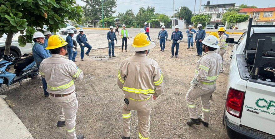 CFE FORTALECE LA INFRAESTRUCTURA ELÉCTRICA EN LA COSTA CHICA