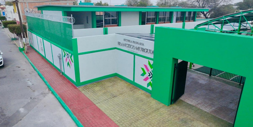 Navarro entrega infraestructura educativa