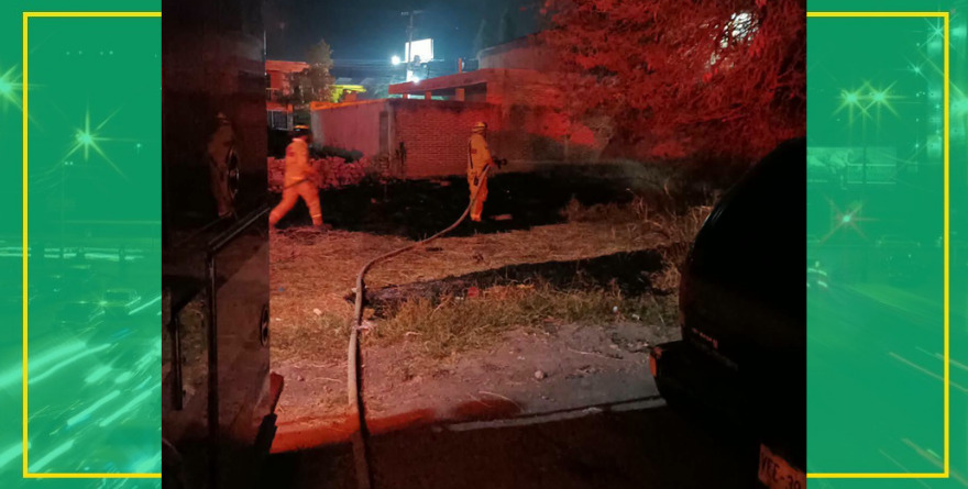 Atención a incendio en calle Henequén