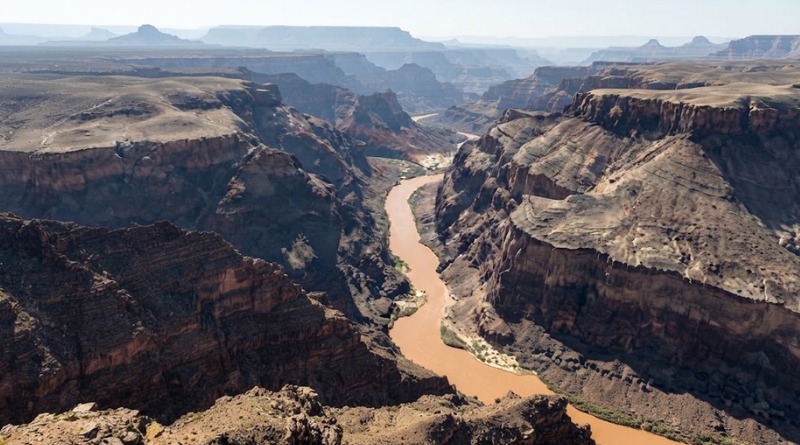 PEGA ALUVIÓN AL GRAN CAÑÓN