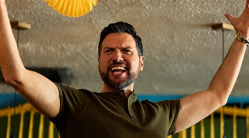 CELEBRA MAURICIO SU LLEGADA AL CINE CON ‘BROTHERHOOD’