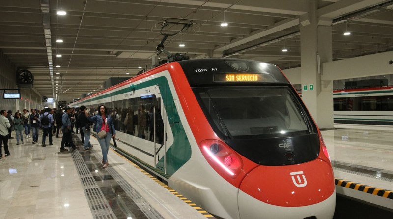 REPORTAN FALLA EN TREN SUBURBANO AL AIFA