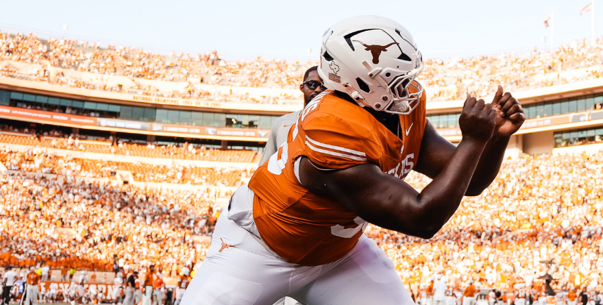 LE PEGAN LONGHORNS AL UNO DEL RÁNKING DE LA NCAA
