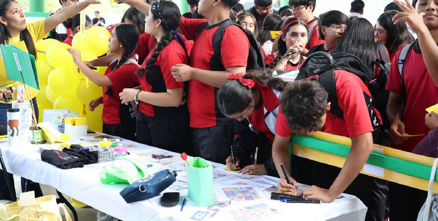 Feria de Salud en CBTA 123