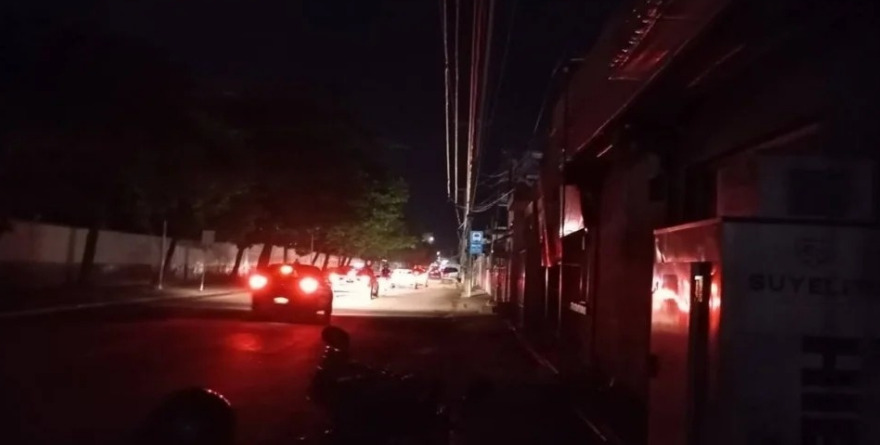 GOLPEA APAGÓN A LA PENÍNSULA