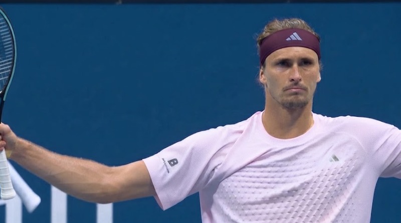 ZVEREV SE LLEVA UN SUSTO, PERO AVANZA EN NUEVA YORK