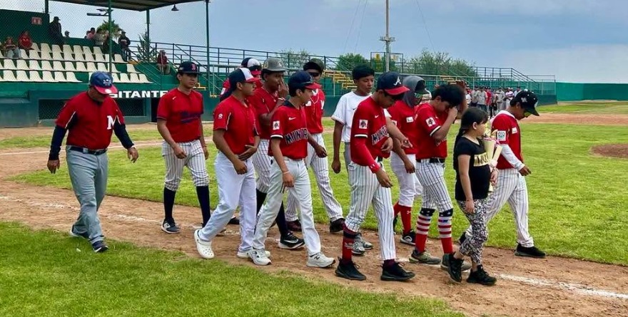 Inauguran campeonato municipal de béisbol