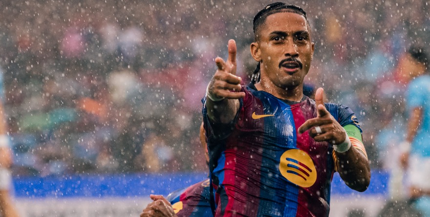 BARCELONA ARRANCA MOSTRANDO MÚSCULO EN LA CHAMPIONS