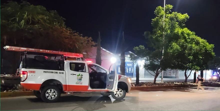 Brigadistas salvan el tráfico vehicular